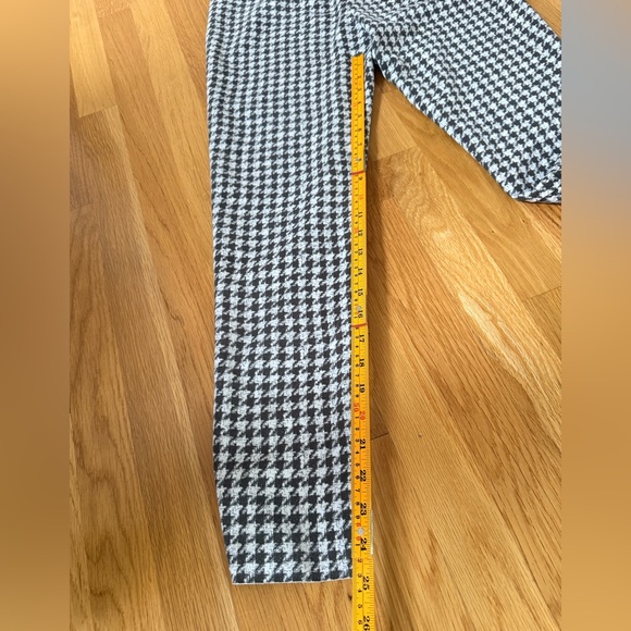 Zara Black and White Houndstooth Skinny Pants - Picture 6 of 12